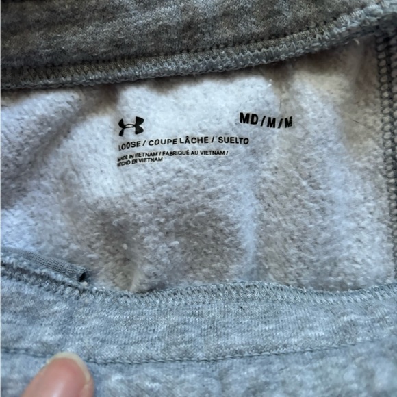 Joggers size medium - Picture 2 of 2